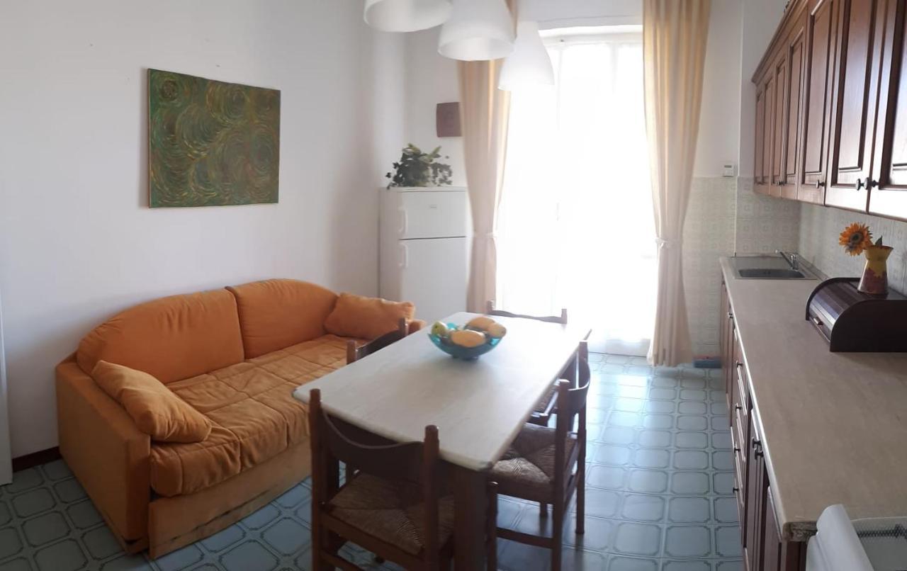 Vreni Lodge Finale Ligure Luaran gambar